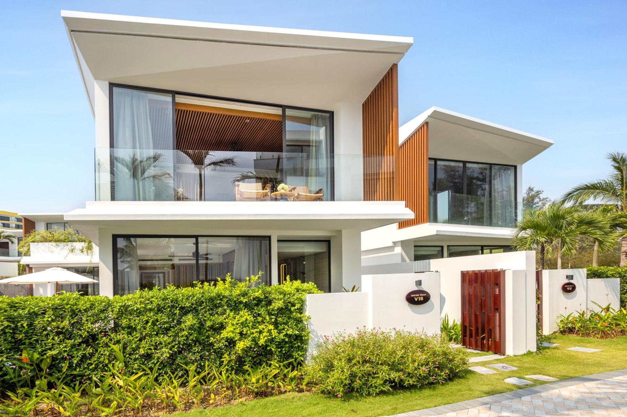 Wyndham Hoi An Royal Beachfront Resort & Villas Exterior foto